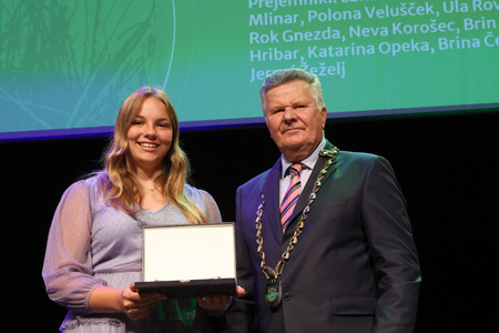 ZLATE PETICE 70 FOTO LJUBO VUKELIČ